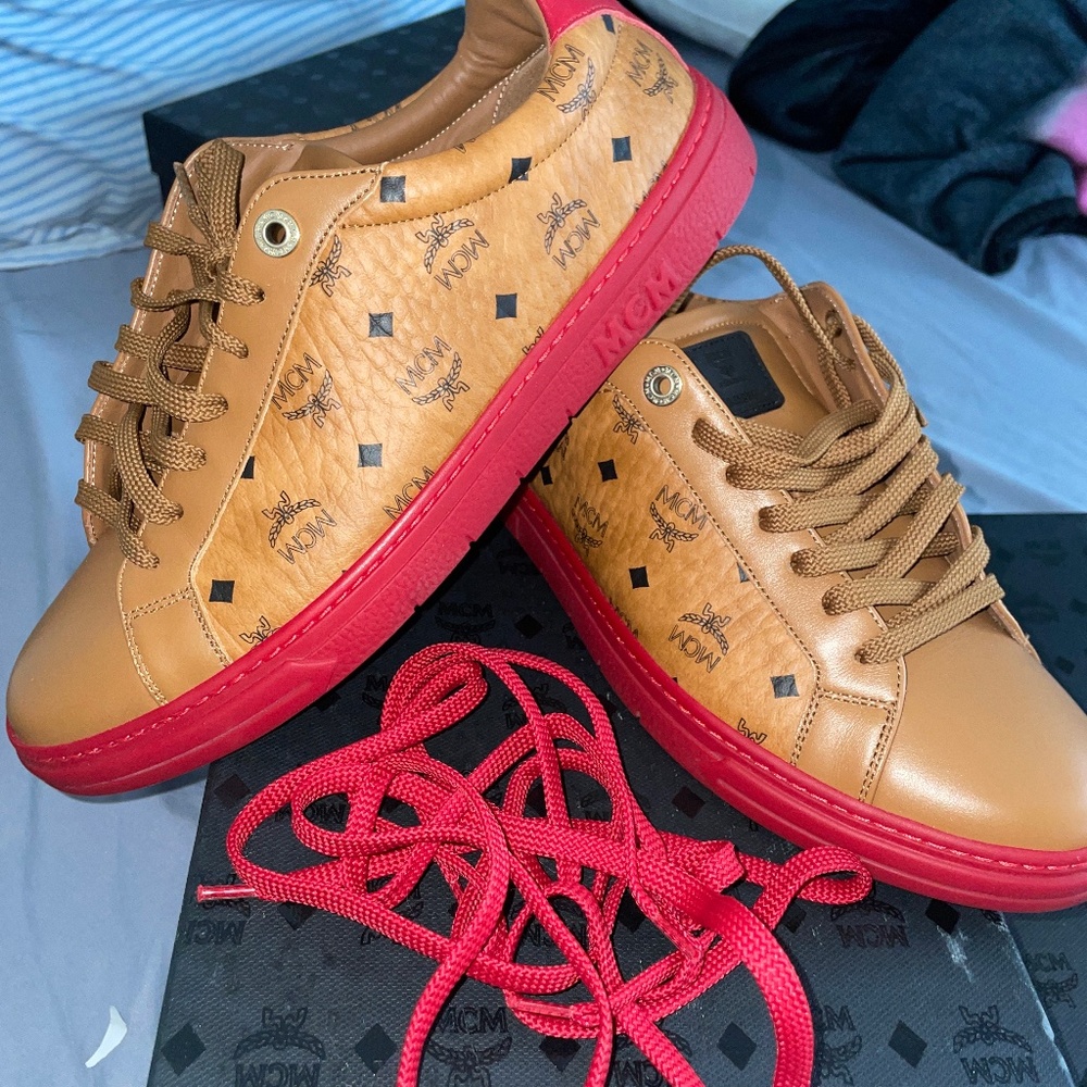 Mcm Women/Uni Shoes